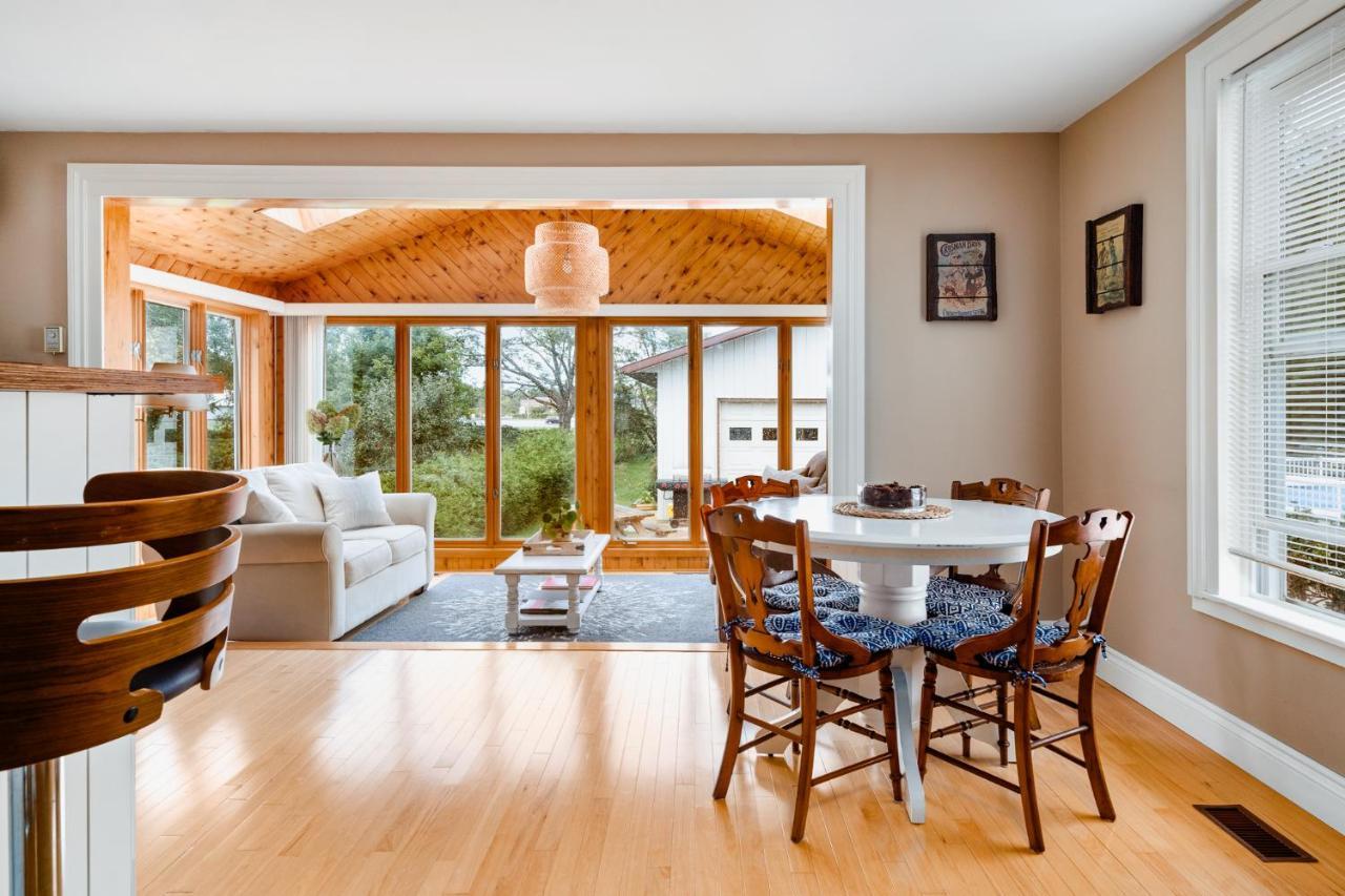 Sunroom On Maple Picton Exteriér fotografie
